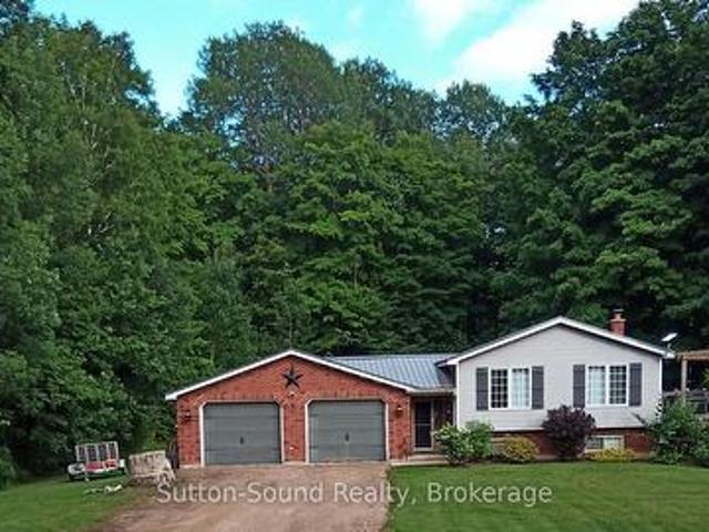 28020 Side Road, Georgian Bluffs, ON, N0H 2K0 house for sale | Listing ID X11946 | Royal LePage