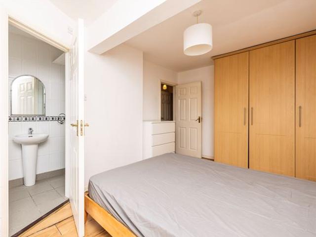 280,000 | Apt. 3, 10 Railway Street, Balbriggan, Co. Dublin Sherry Fitzgerald Cumisky Kelly 5007 MyHome. Ie Residential
