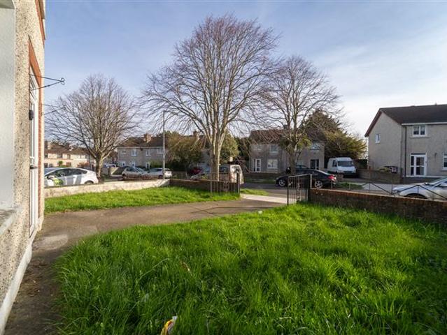 280,000 | 4 Fortunestown Crescent, Tallaght, Dublin 24 REA McGee 4988 MyHome. Ie Residential
