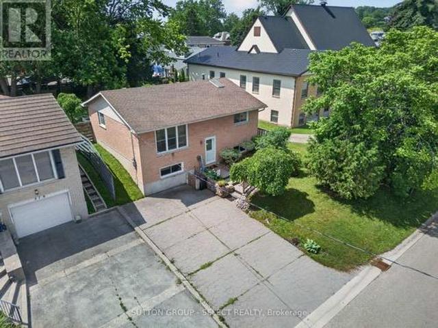 280 Charlotte Street, Central Elgin Port Stanley, ON, N5L 1A8 house for sale | Listing ID X13558 | Royal LePage