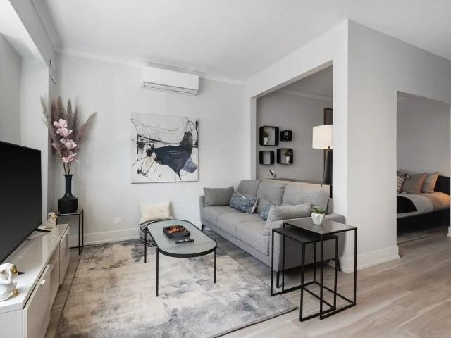280 Laurier Ave. E, Ottawa, ON K1N 6P5, Canada