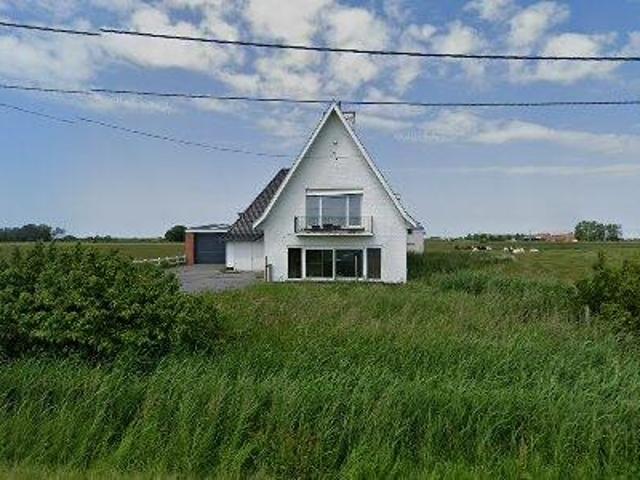 280 m2 warehouse for sale in De Haan