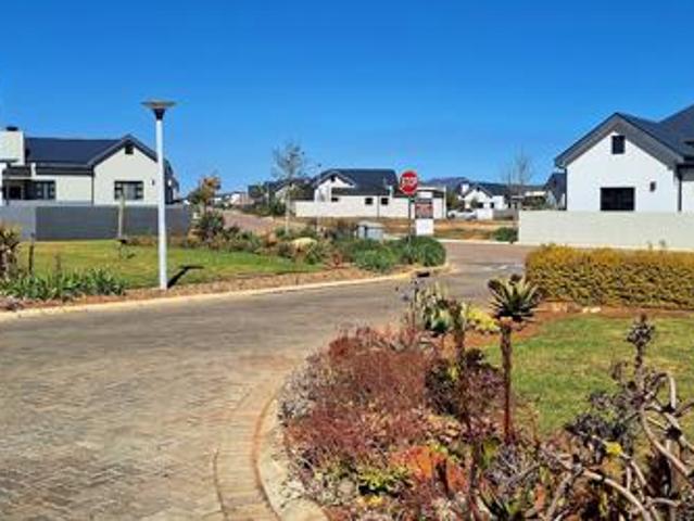 280 m² Land available in Robertson