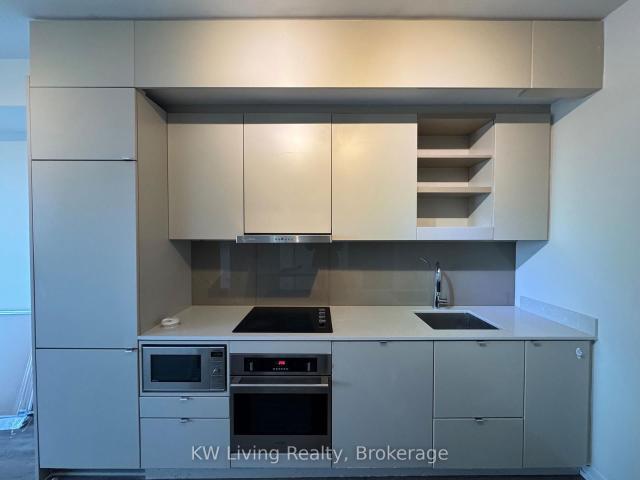 2812 Peter Street, Toronto | Terminated, C12708 | Condos. Ca