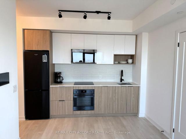 2812 5 Defries Street, Toronto | Leased, C12577 | Condos. Ca
