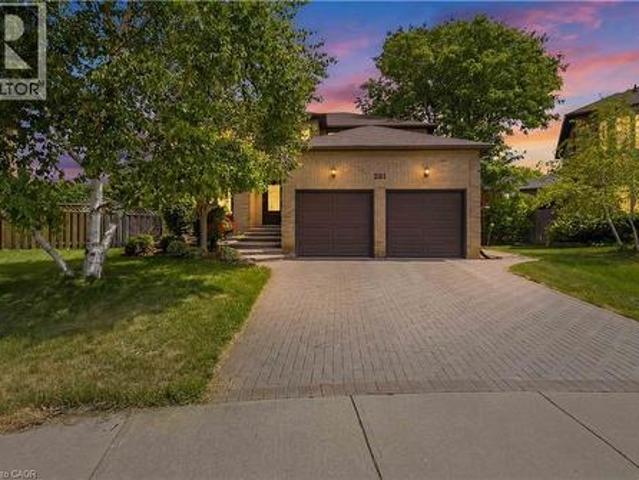 281 Leacock Avenue, Oakville, ON, L6H 5J3 house for sale | Listing ID 40838 | Royal LePage