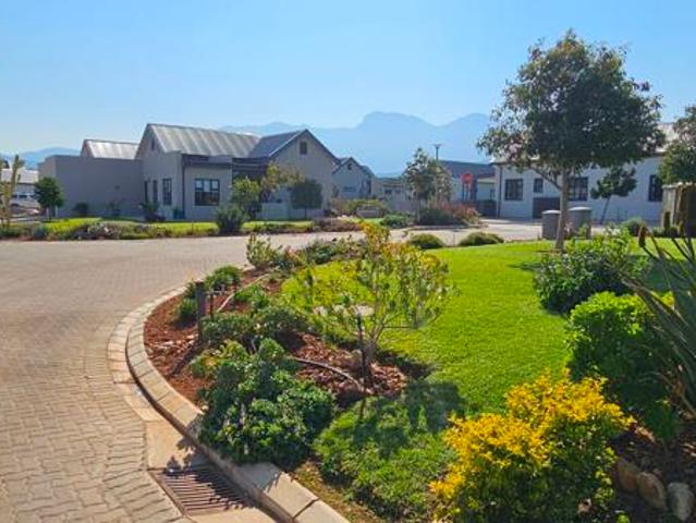 281 m² Land available in Robertson