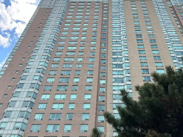 2821 68 Corporate Dr Drive, Scarborough | 2Beds/2Bath, Condo, $2,450/mo | Condos. Ca