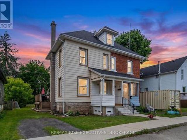 282 Sydenham Street, Gananoque, ON, K7G 1C3 house for sale | Listing ID X13474 | Royal LePage
