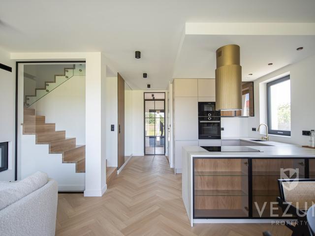 2835 Kobiałka dom pow. 150mkw 5 pokoi | Vezun Property – PRIVATE REAL ESTATE ADVISOR