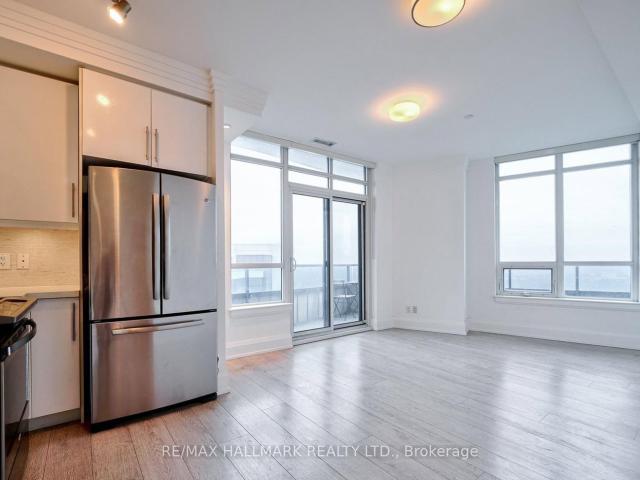 2831 7 Yonge Street, Thornhill | 2Beds/2Bath, Condo, $2,850/mo | Condos. Ca