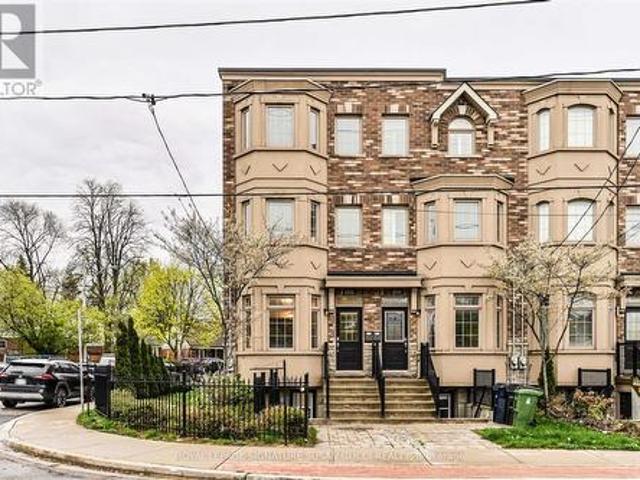 2833 St. Clair Avenue E, Toronto, ON, M4B 1N3 house for sale | Listing ID E13177 | Royal LePage