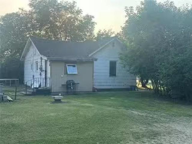 283 2Nd Avenue, Minitonas, MB, R0L 1G0 house for sale Listi.