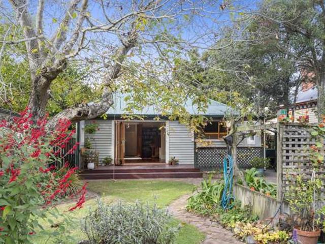 2/83A Simeon Street, Spreydon, Christchurch City