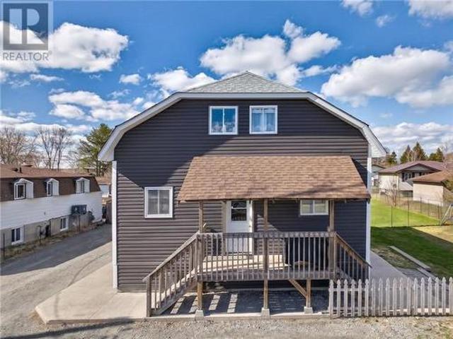 2840 Main Street, Blezard Valley, ON, P0M 3C0 house for sale | Listing ID 2129 | Royal LePage