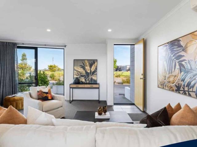 284 Hobsonville Point Road, Hobsonville