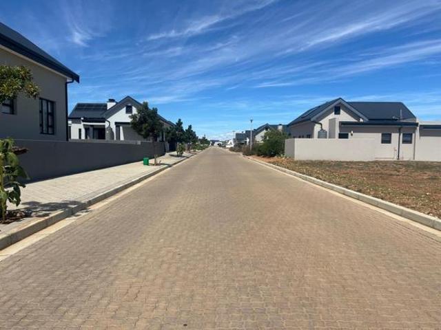 284 m² Land available in Robertson