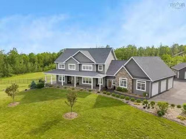 284 Tremont Mountain Road, South Tremont, NS, B0P 1R0 Luxury.