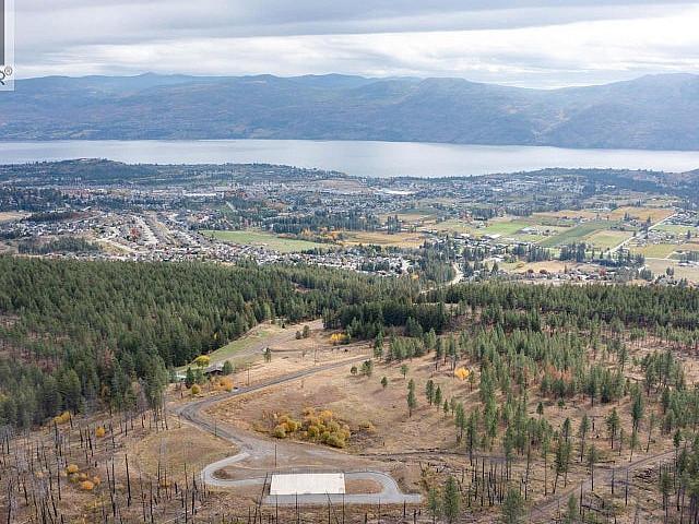 2850 Dixie Road West Kelowna, British Columbia