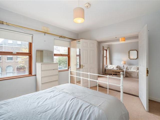 285,000 | Apartment 6, 31 32 Windsor Court, Dublin 2 Sherry FitzGerald Ballsbridge 5002 MyHome. Ie Residential