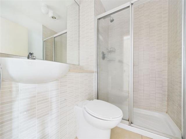 285,000 | Apt 3E The Willow, The Avenue Apartments, Countess Road, Killarney, Kerry DNG Ted Healy 5010 MyHome. Ie Residential