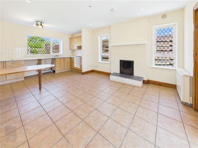 285,000 | 9 Grange Cove, Rosslare Strand, Wexford Kehoe & Associates 5007 MyHome. Ie Residential