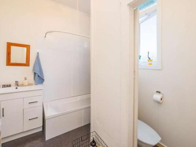 285 Fitzherbert Avenue, West End, Palmerston North City