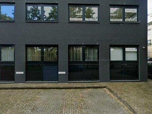 285 m2 office space for rent in Huizen