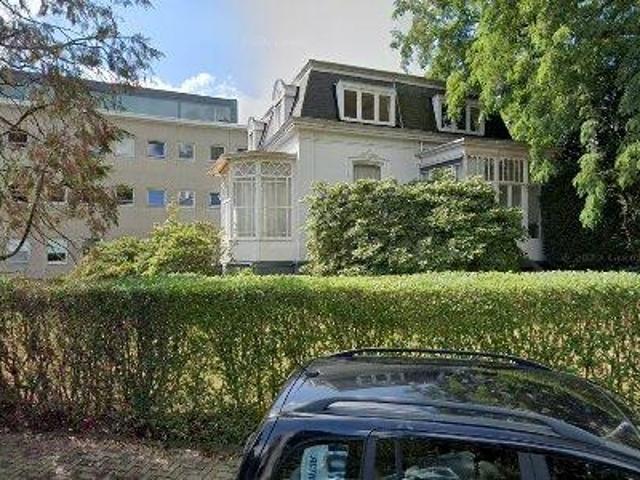285 m2 office space for rent in Hilversum