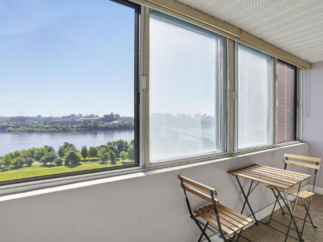 285 Rue Laurier, Gatineau Hull, QC J8X