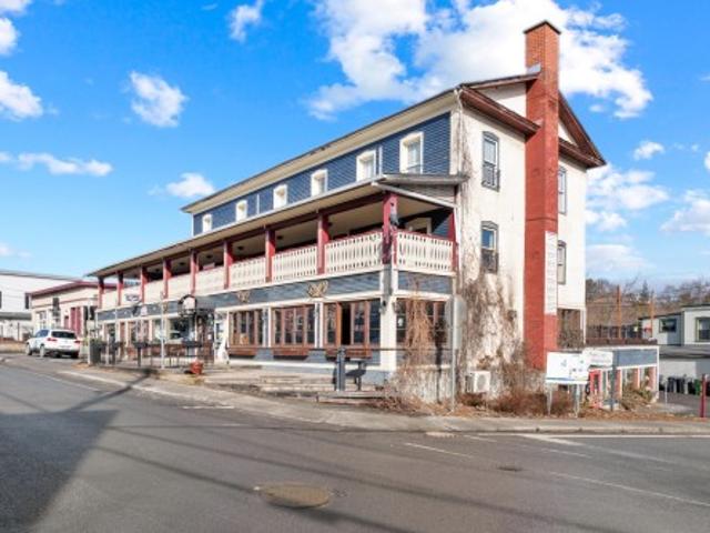 286 Ch. De Knowlton, Lac Brome, QC, J0E 1V0 commercial for sale | Listing ID 23670 | Royal LePage