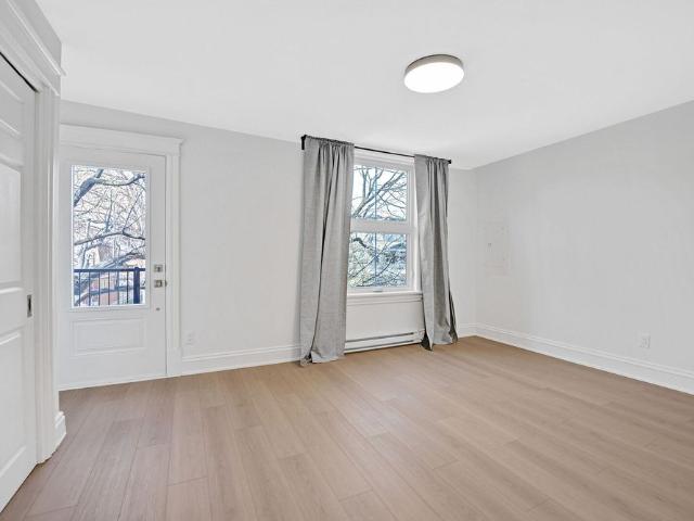 286 Arlington Avenue