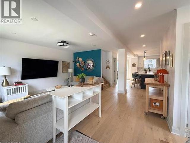 286 East 18Th Street Unit# Upper, Hamilton, ON, L9A 4P6 house for lease | Listing ID 40842 | Royal LePage