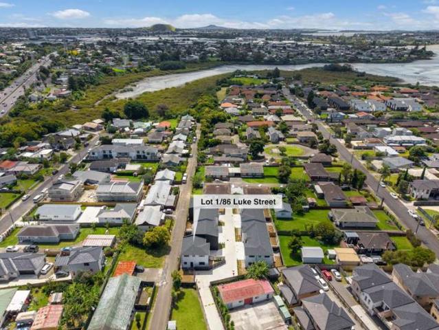 2/86 Luke Street, Otahuhu, Auckland City