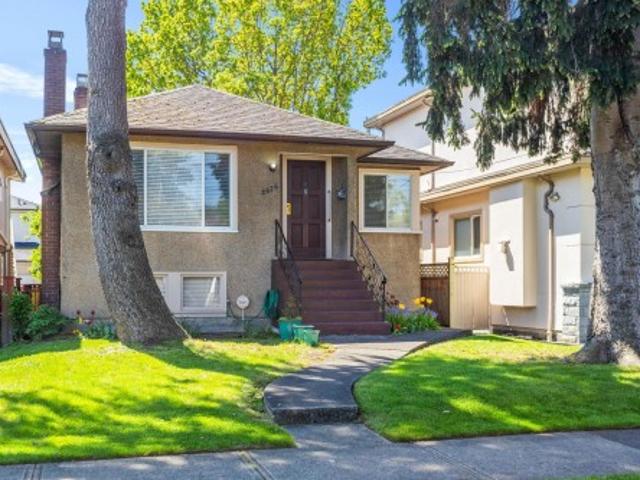 2876 18Th Avenue W, Vancouver, BC, V6L 1B6 house for sale | Listing ID R3117 | Royal LePage