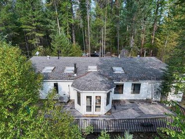 2870 Rosen Heights Road, Jaffray, BC, V0B 1T0 Luxury House for sale | Listing ID 10381 | Royal LePage Carriage Trade Luxury Properties