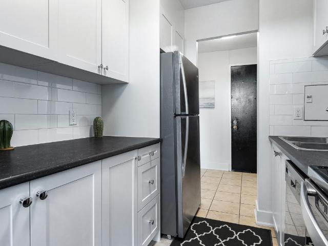 2880 2900 Carling Avenue 1 Bedroom [object Promise] for Rent