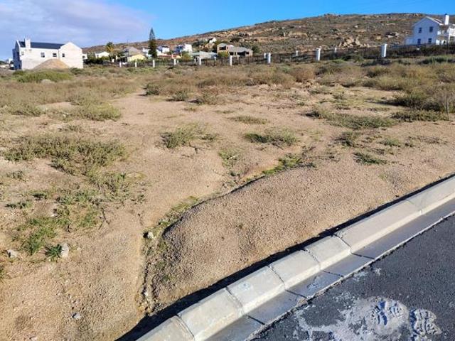 288 m² Land available in St Helena Views