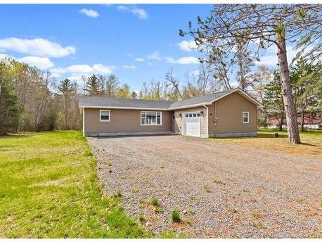 288 Pleasant Dr, Minto, NB, E4B 2T1 house for sale | Listing ID NB140129 | Royal LePage