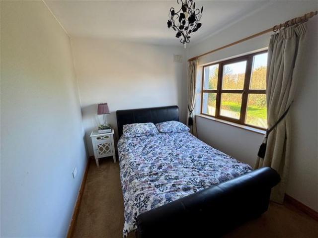 289,000 | No. 10 Port Roosc, Rooskey, Leitrim Gordon Hughes Estate Agents 4987 MyHome. Ie Residential