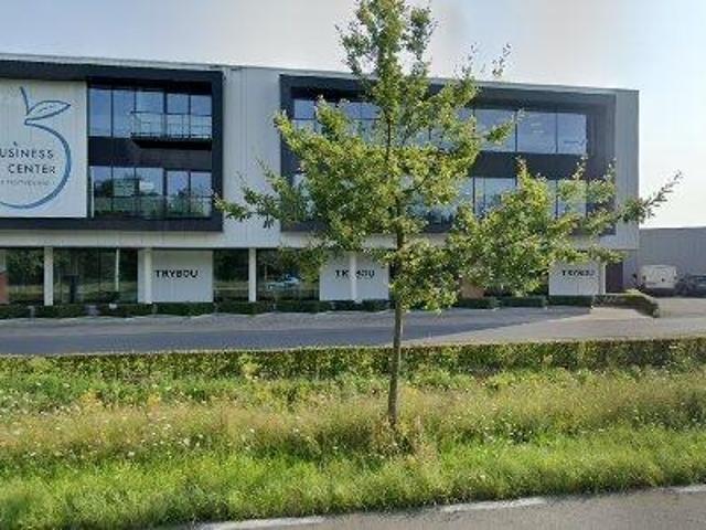 289 475 m2 office space for rent in Sint Niklaas