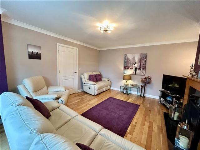 289,950 | 30 Shannon Gael, Cortober, Carrick on Shannon, Roscommon Gallagher Auctioneers Ltd 5010 MyHome. Ie Residential