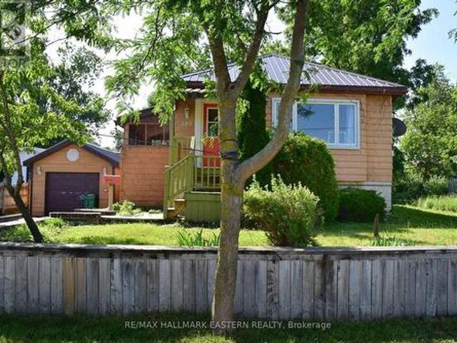 289 Bennet Street, Peterborough Northcrest Ward 5, ON, K9H 5B8 house for sale | Listing ID X13703 | Royal LePage