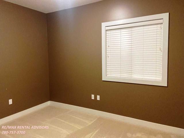 #28 11518 76 Avenue Northwest 2 Bedroom Apartment for Rent at 11518 76 Ave Nw, Edmonton, AB T6G 0K7 Belgravia