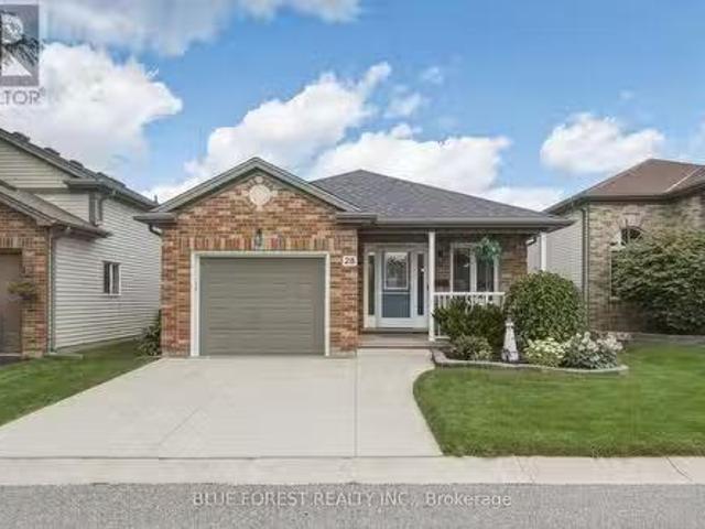 28 335 Lighthouse Road, London South South U, ON, N6M 1J8.