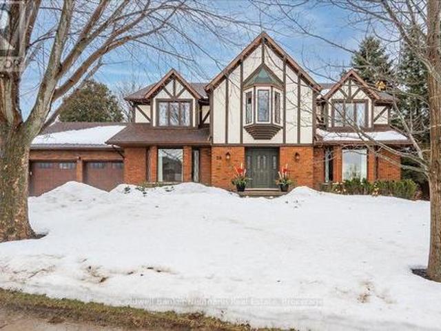 28 Valleyridge Trail, Guelph Kortright Hills, ON, N1G 4B3 house for sale | Listing ID X12003 | Royal LePage