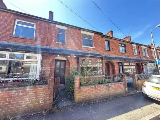 28 Windsor Drive
