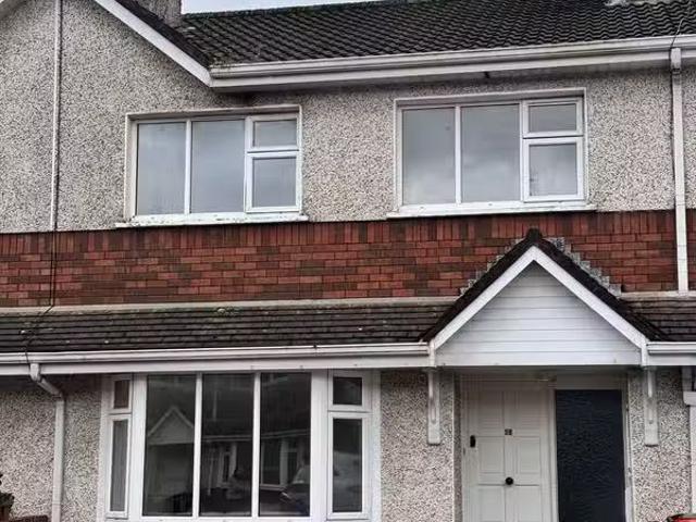 28 Woodhaven, Bishopstown, Bishopstown, Co. Cork, T12KCD6 is f.