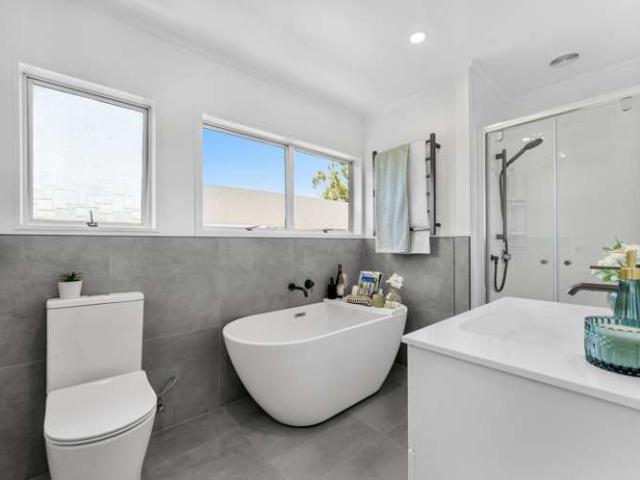 28 Annison Ave, Glen Eden, Waitakere City