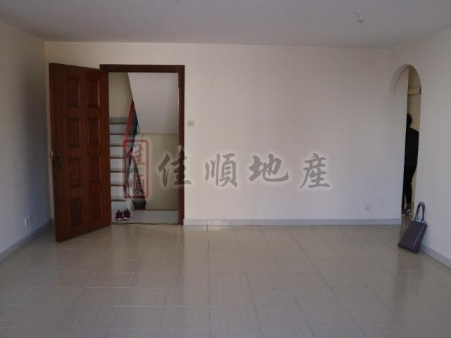 28 bedroom for rent